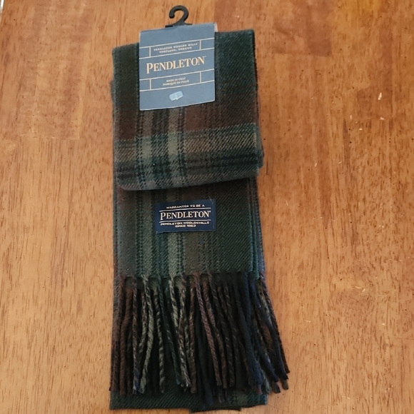 Pendleton Dark Green and Brown Men's Scarf